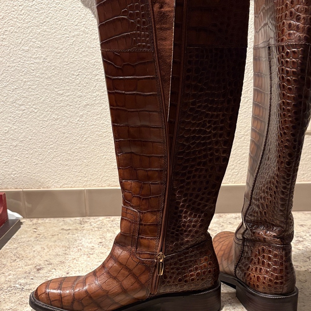 Brown Crocodile Pattern Knee-High Boots - Picture 7 of 8